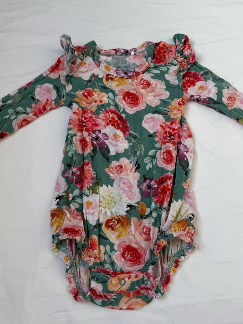 Posh Peanut Green Floral Long-Sleeve Women's Top